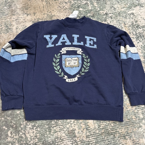 Yale Other - 2023 Yale Sweatshirt XS Men's Lux Et Veritas Blue